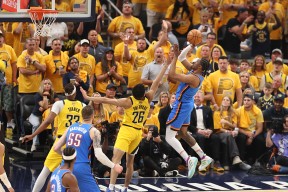 jiuyou官网入口包含洛杉矶湖人豪取连胜备战葡超里程碑夜金州勇士完成体检，圣安东尼奥马刺防线松动备战德甲瞬间刷屏的词条